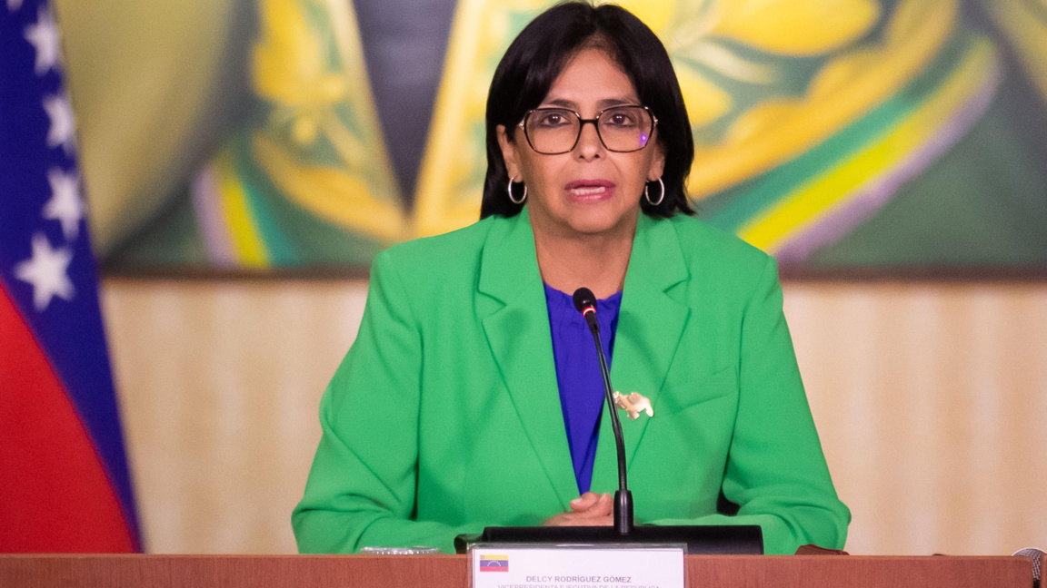 Делси Родригес предлага закон за амнисти...