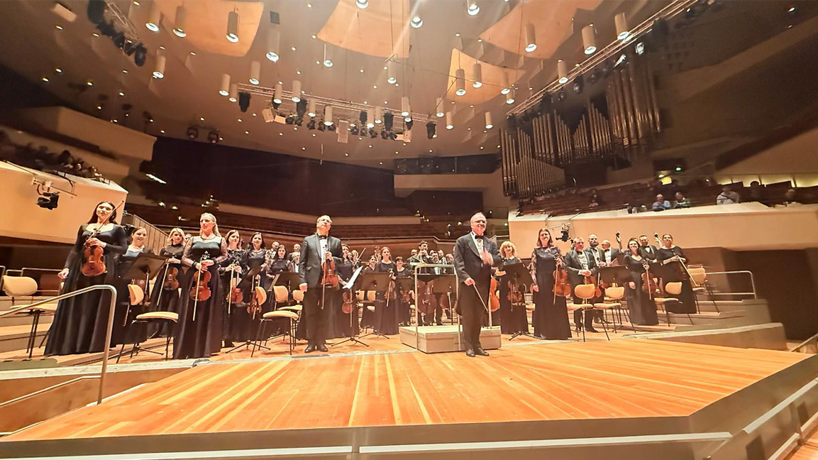 102 годишен ветеран дойде на концерта на...