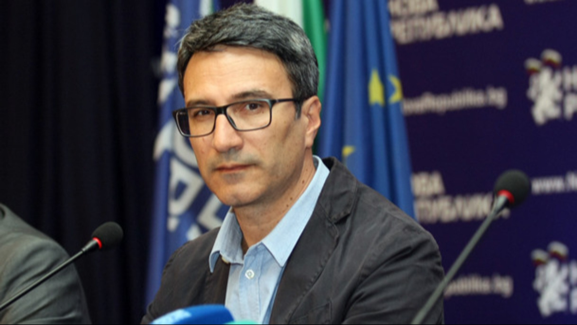 Зам.-кметът Ваня Мичева ще управлява вре...