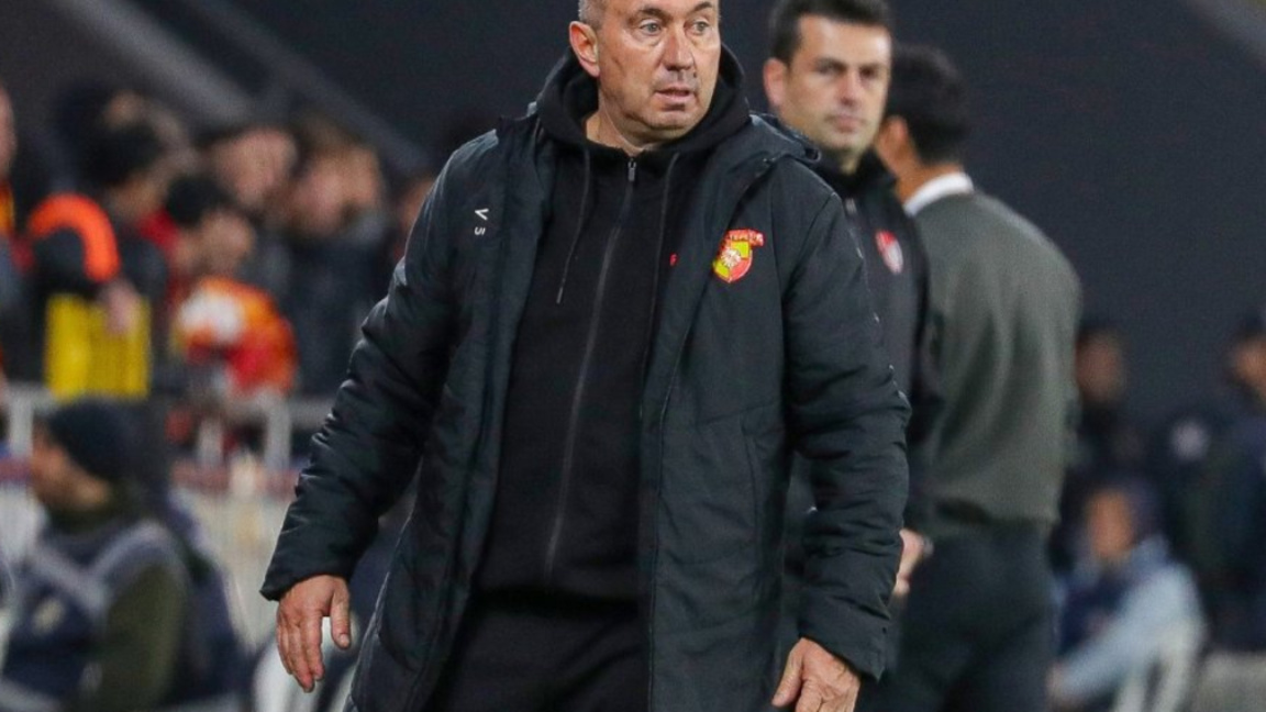 Станимир Стоилов изкара "Гьозтепе" на пр...