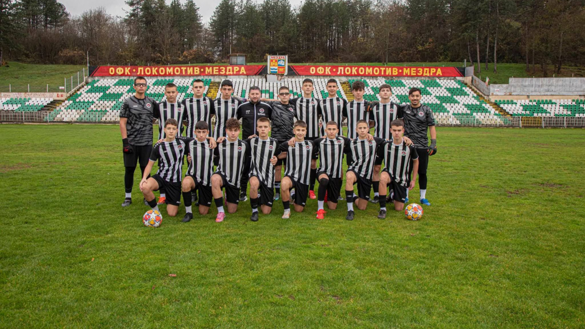 Млади "железничари" играха контроли в Ме...