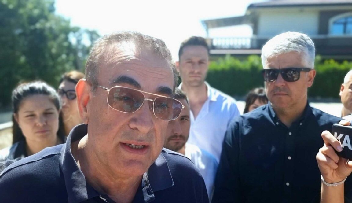 Джевдет Чакъров