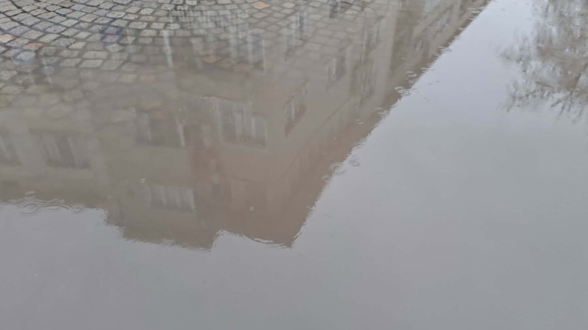 Обилният дъжд в Пловдив отново създаде проблеми по улиците 