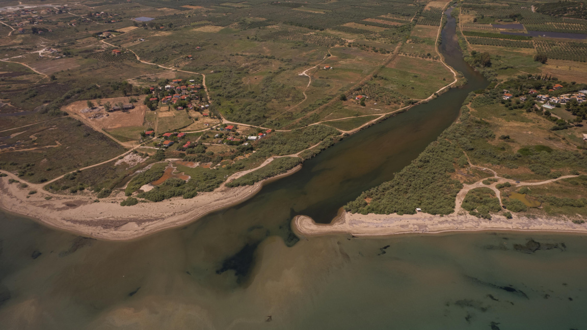 Марица прелива в Гърция, опасност от нав...