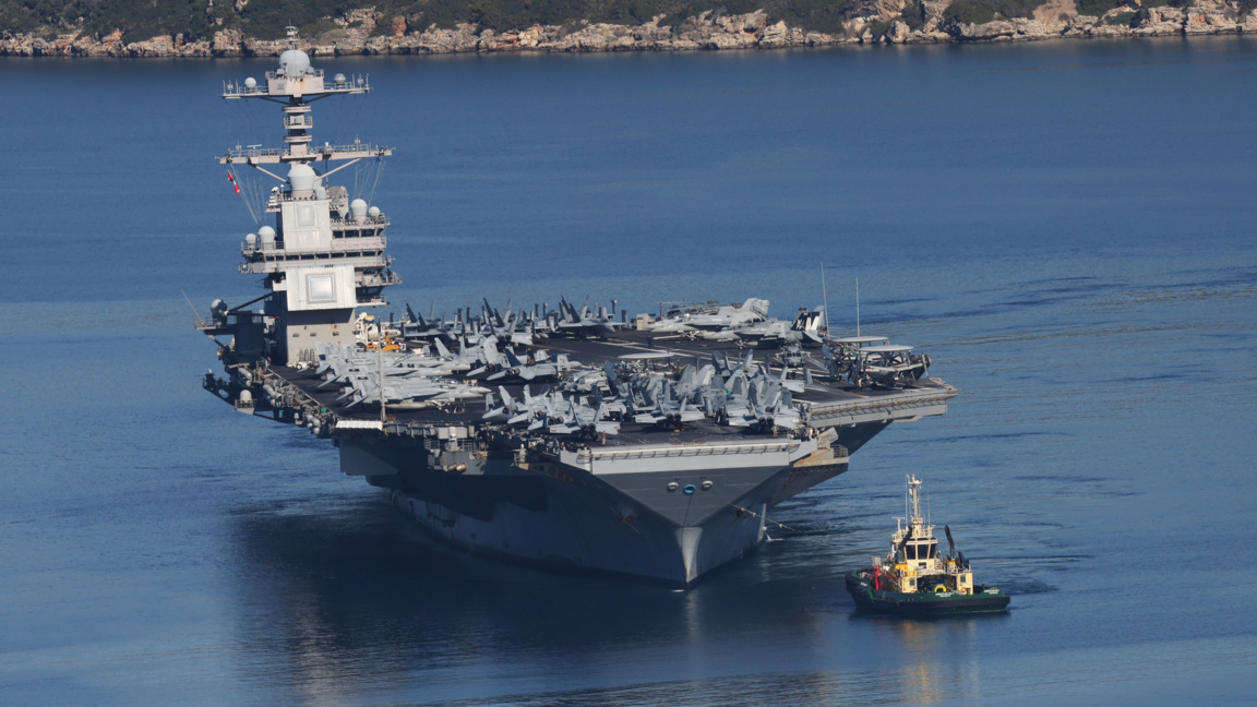 US самолетоносачът "Джералд Форд" акости...