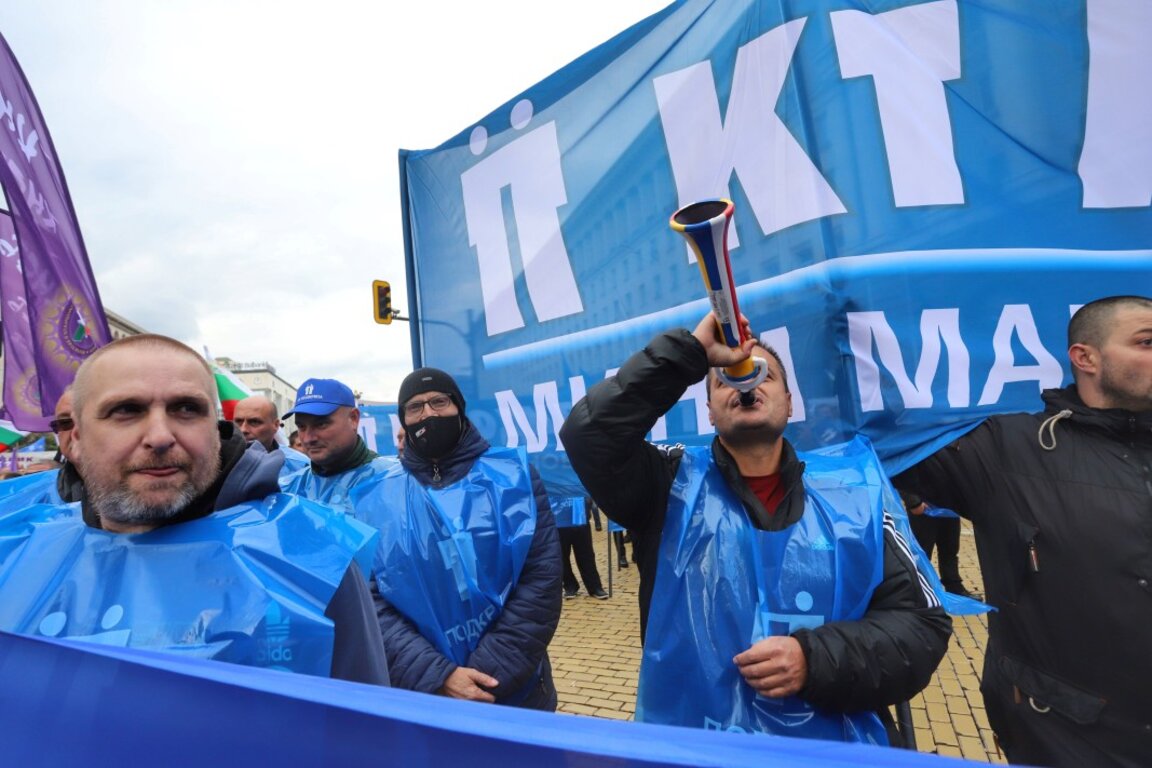 Бисер Бинев: Блокадите на енергетици и миньори ще продължат до изтегляне на плановете