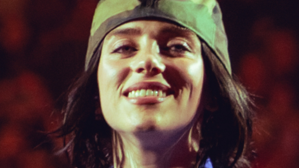 Знаменитости протестират срещу Американс...