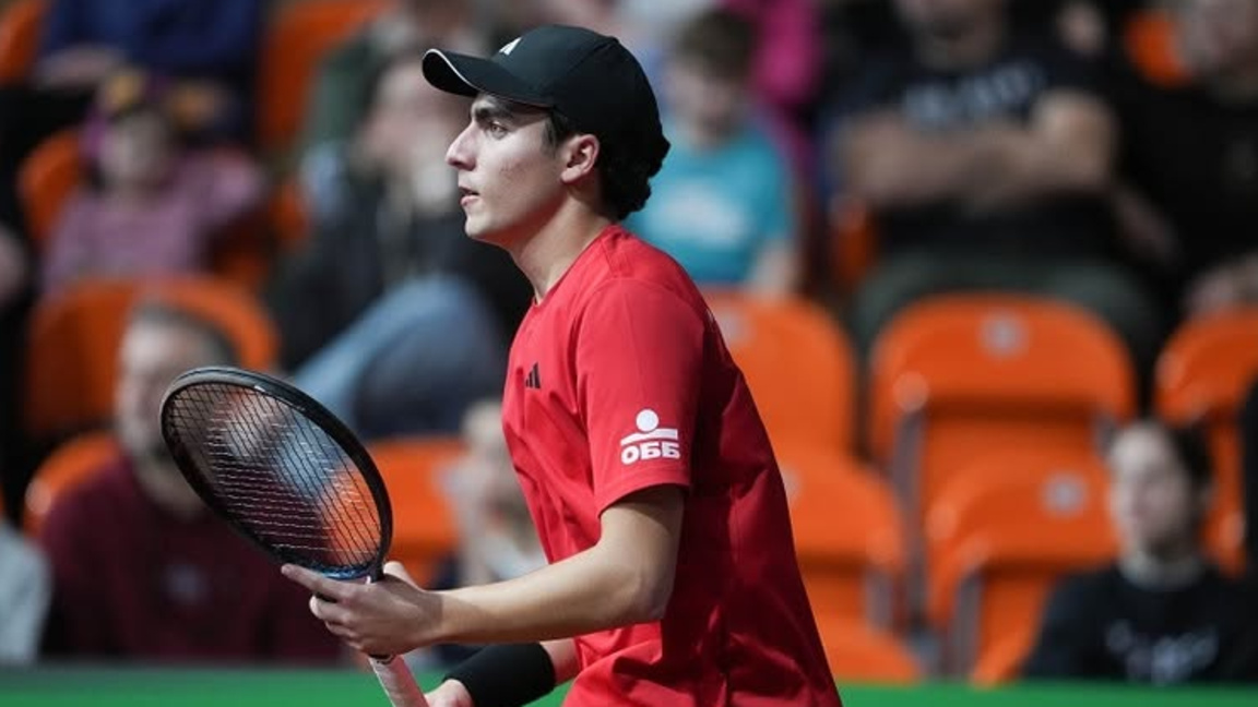 Иван Иванов убедителен на старта в Реус...