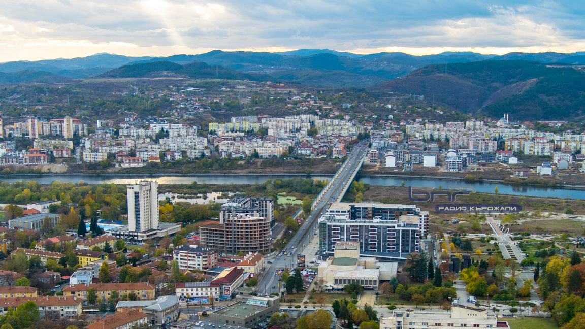 ДПС запазва водеща позиция в Кърджали пр...