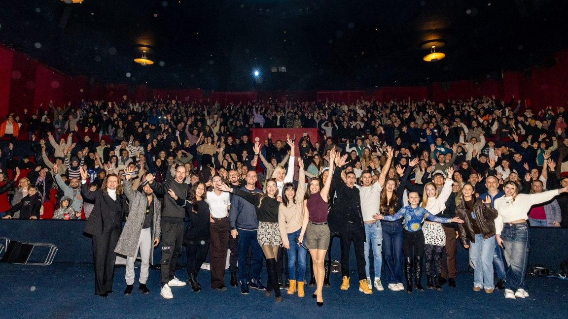 Триумф за "Един грам живот" в Лондон ...