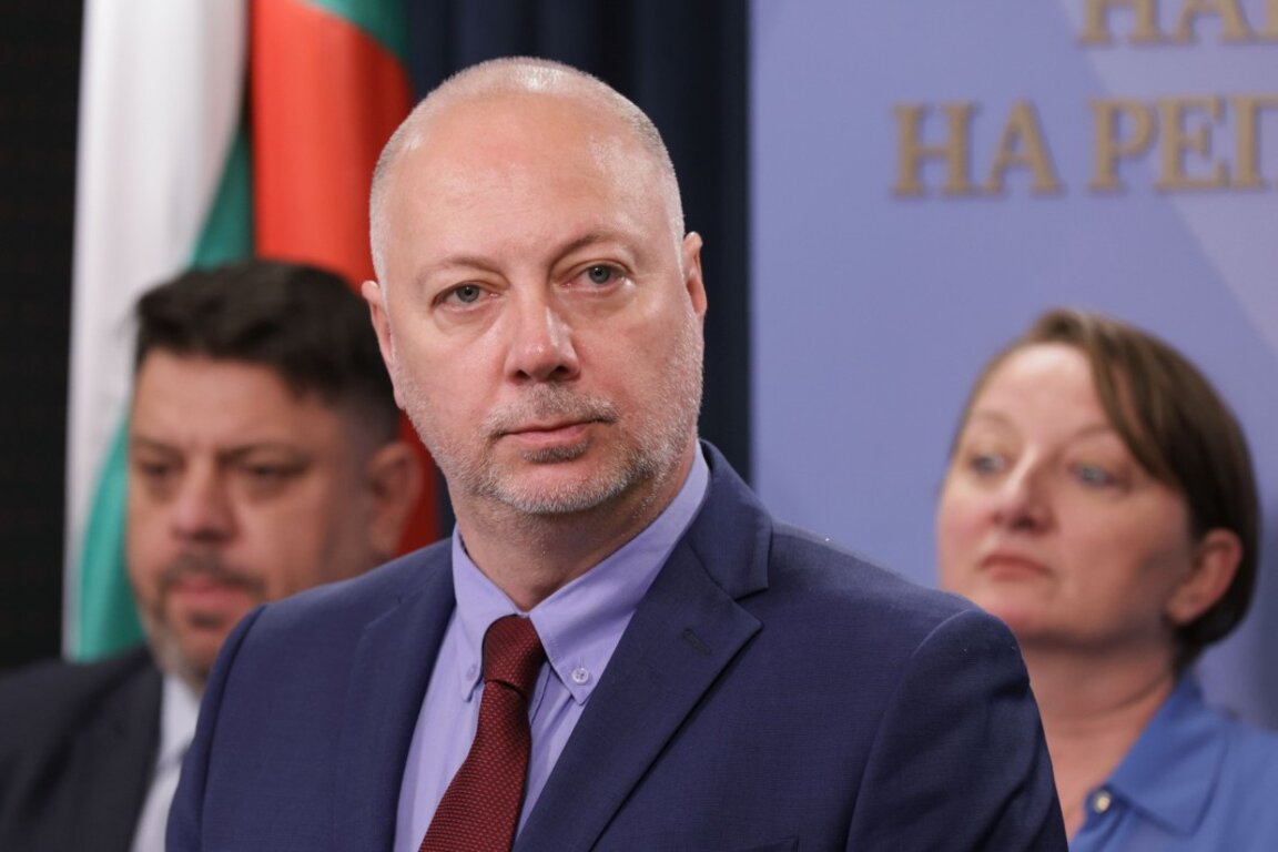 Премиерът Росен Желязков след заседанието на Съвета за съвместно управление - 13 май 2025 г.