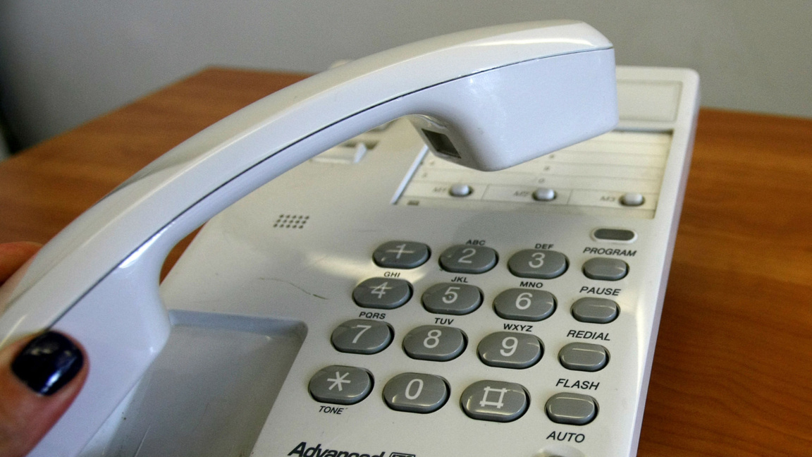 Опит за телефонна измама на шестима жители на Кърджали само за ден