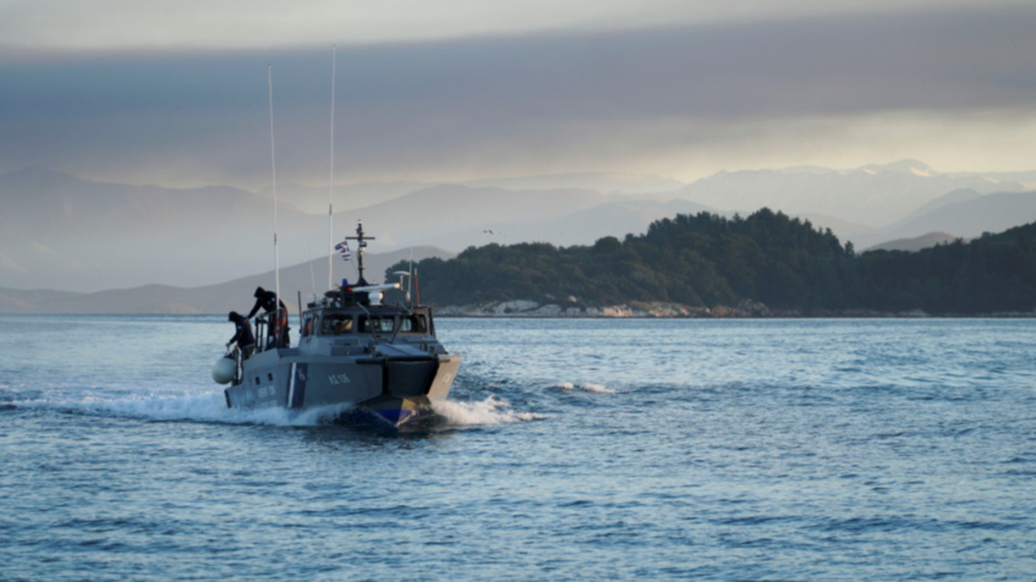 Плавателен съд на бреговата охрана - снимката е илюстративна