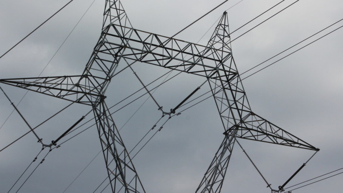 Германия отчете дефицит за 2,29 млрд. евро при международната търговия с електроенергия през 2023 г.