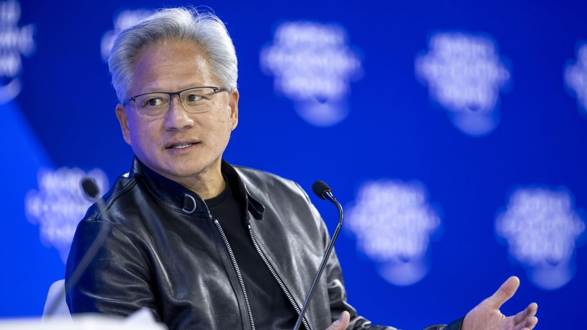 Шефът на Nvidia отрече противоречия с Op...
