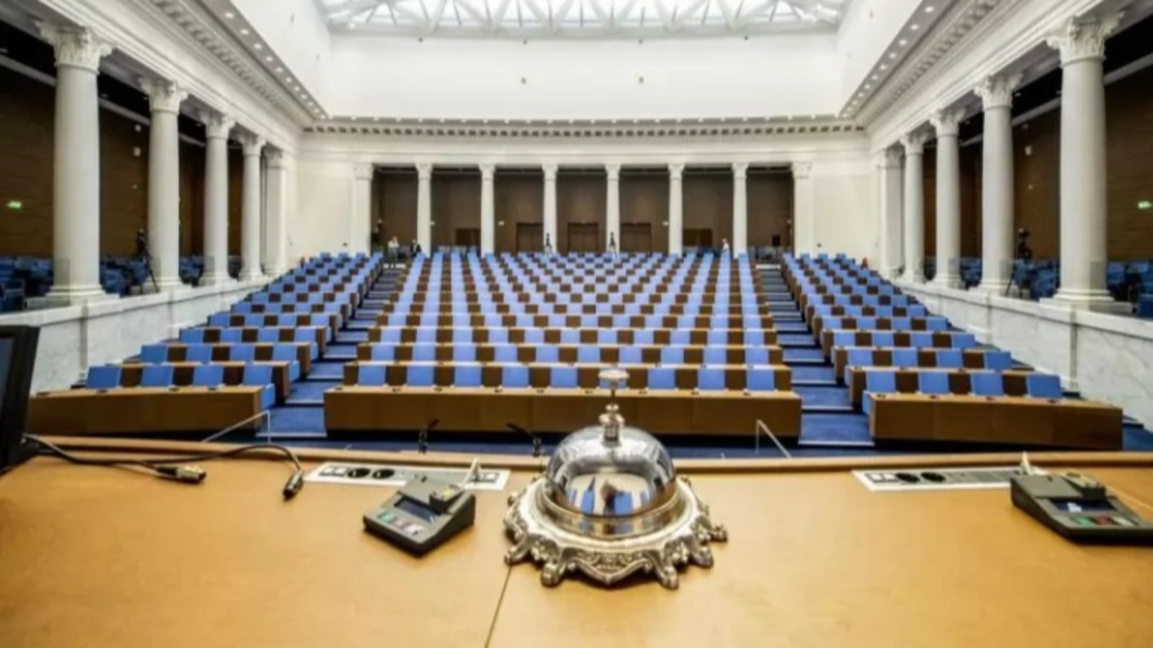 За кого бие звънецът "Точно днес"...