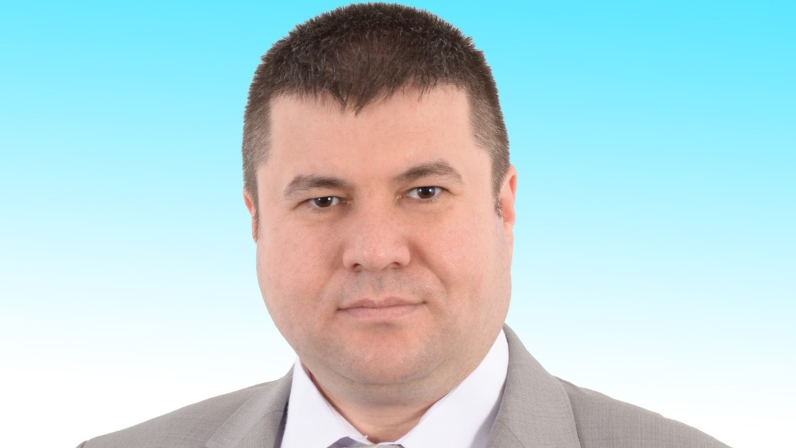 Кенан Йозгюр: Социално-икономическата си...