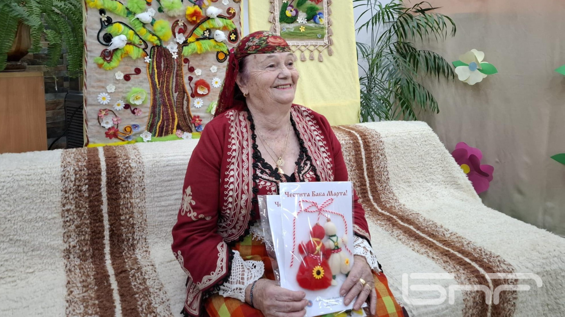 Валя Балканска вдъхнови деца в „Мартенич...