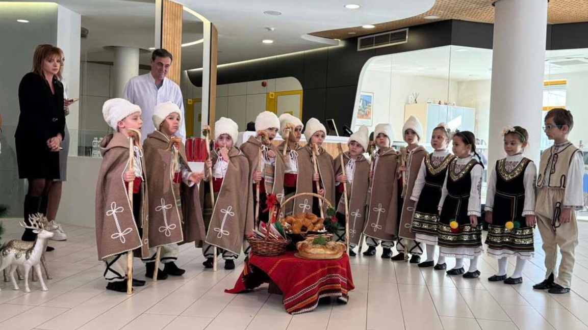 167 Детска градина 167 "Малкият принц" в столицата гостуваха в УМБАЛ "Св. Екатерина"