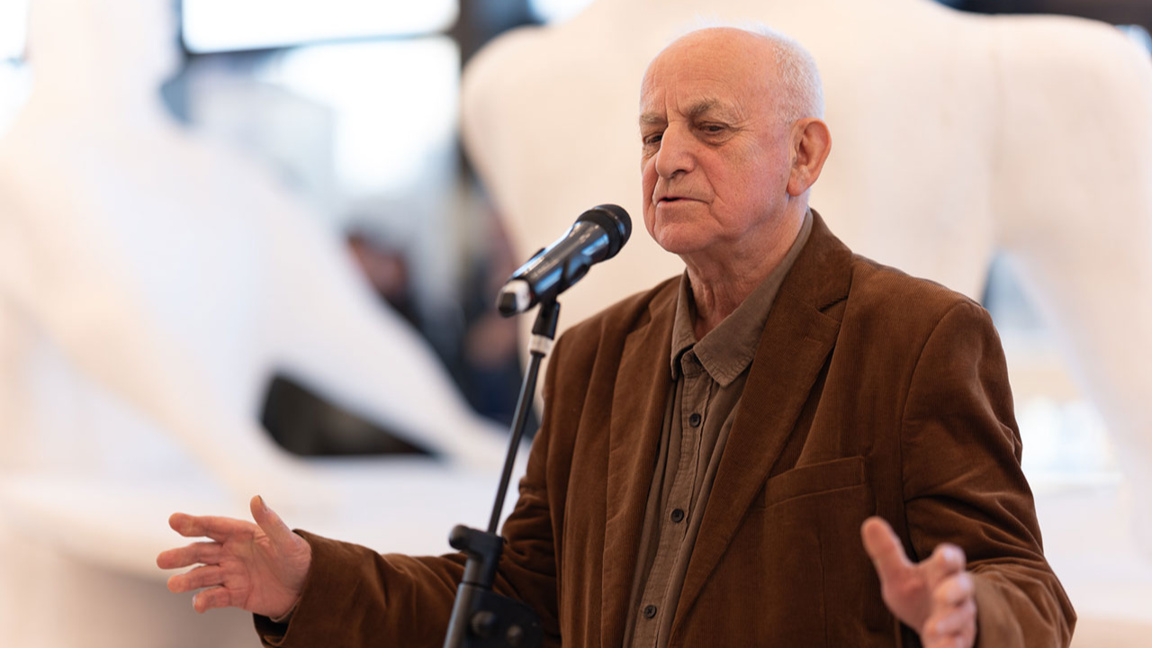 Павел Койчев откри изложба в Националния...