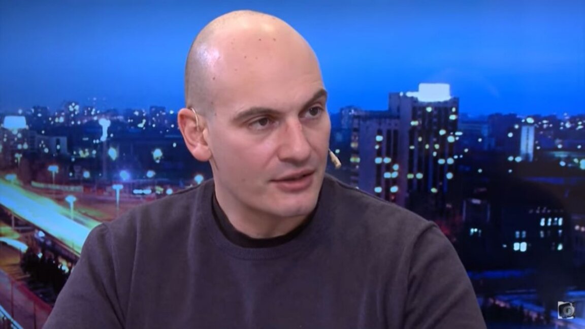 Стопкадър /"Денят с Веселин Дремджиев"