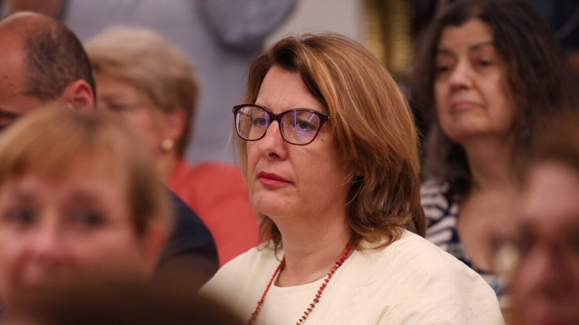 Весела Чернева