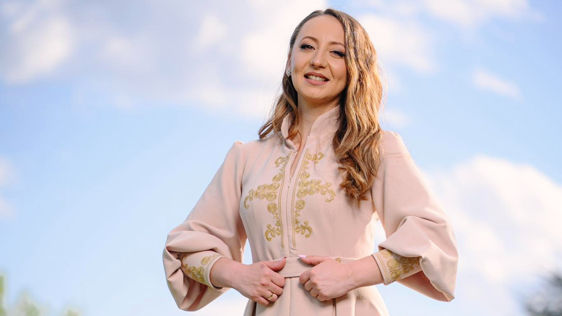 Кинче Вълчева представи нов прочит на пе...