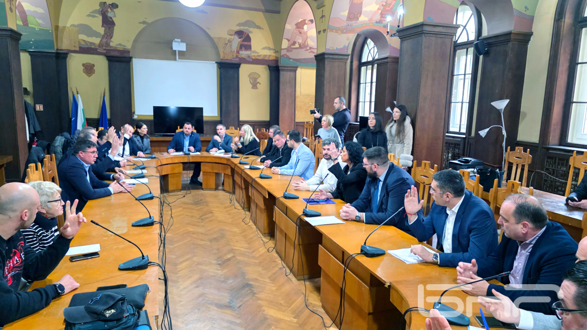 Без консенсус за ръководството на РИК в Бургас